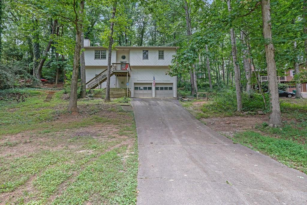 131 Little Brook Drive — photo