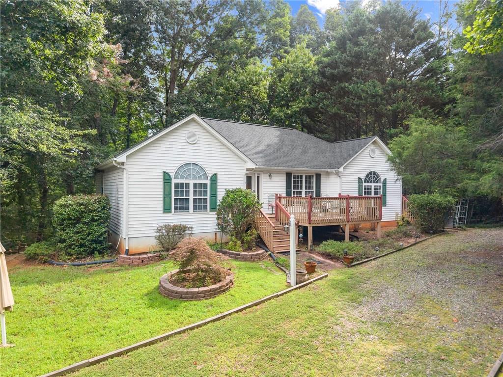 6140 Henry Smith Road — photo