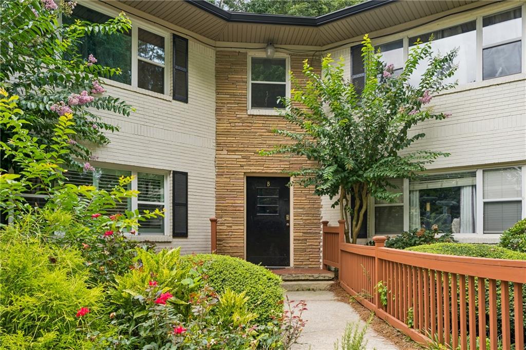 2477 N Decatur Road #B2, Decatur, GA 30033 — photo 2