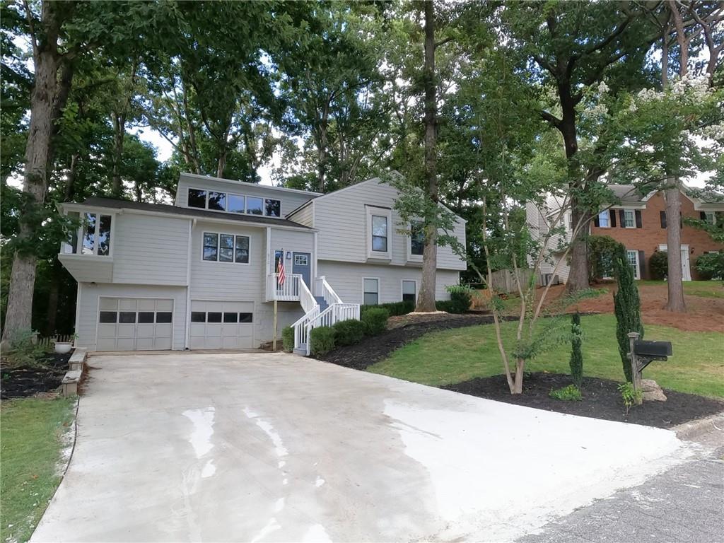 510 Wood Valley Trc — photo