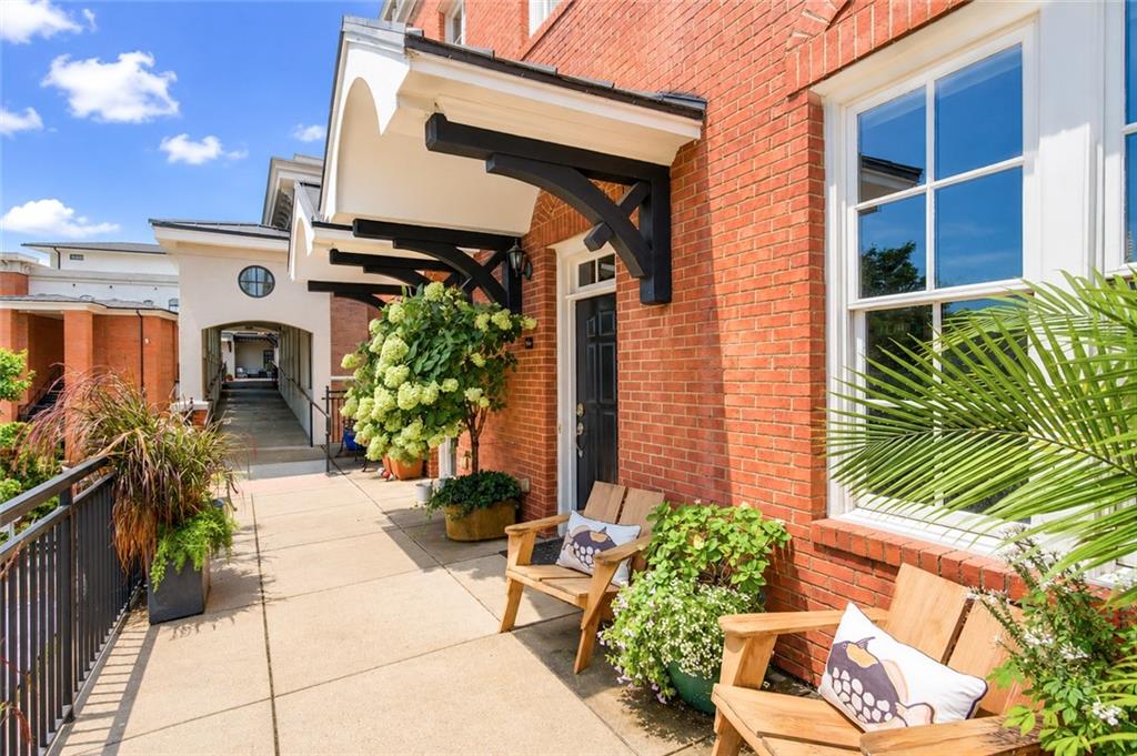 3930 Charleston Market Street Unit 218 — photo