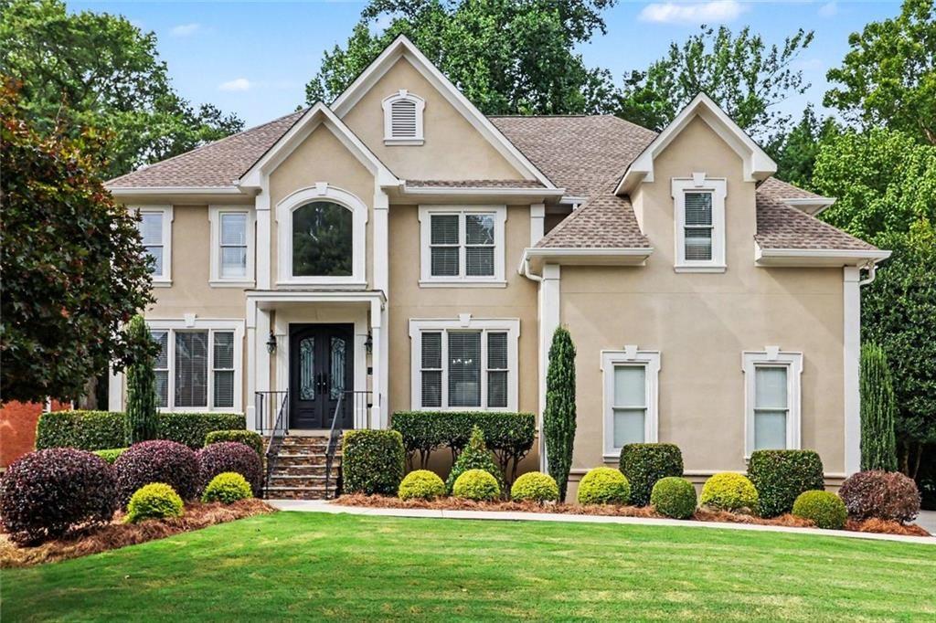 1135 Jennifer Oaks Drive — photo