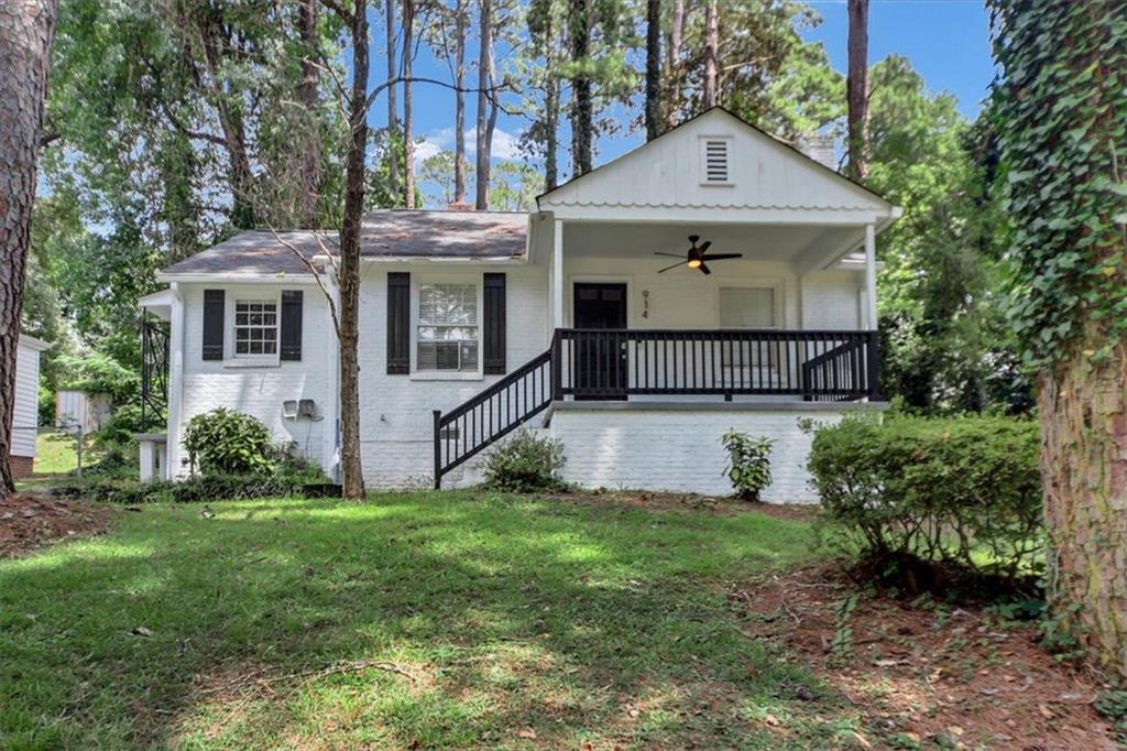 914 Rosemary Avenue SW — photo