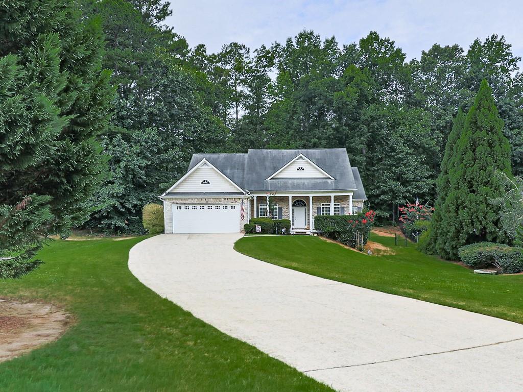 275 Woodridge Drive — photo