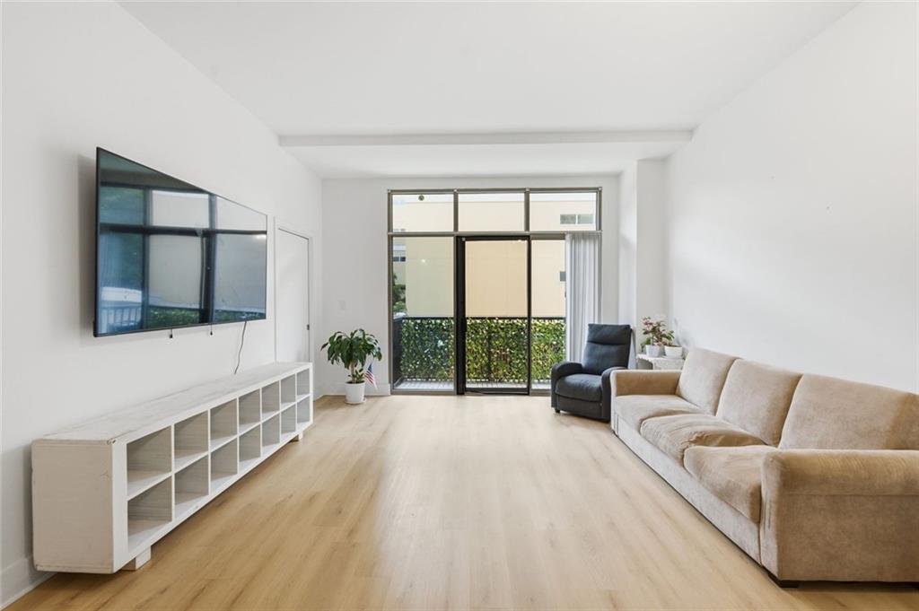 171 Auburn Avenue Unit 210 — photo