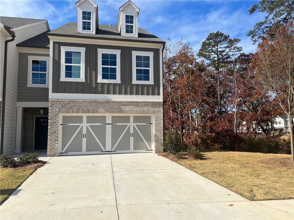 340 Lakeside Court — photo