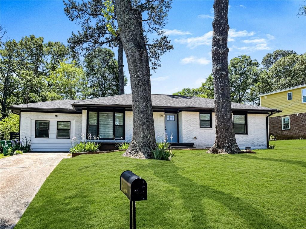 2597 Glenvalley Drive — photo