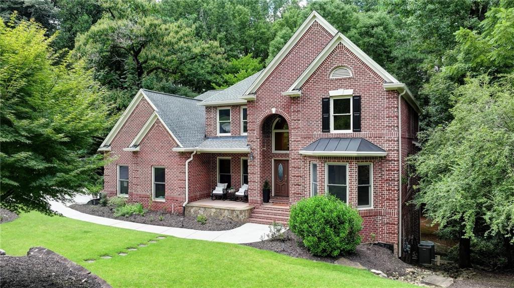 2436 Fontainebleau Drive — photo