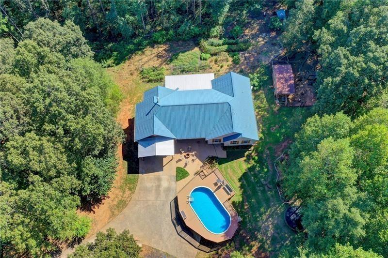 5405 Oak Grove Circle — photo