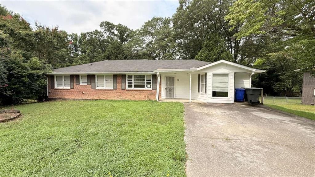 748 Greenhill Drive — photo