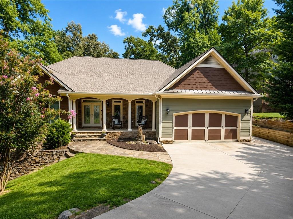 110 N Cypress Court — photo