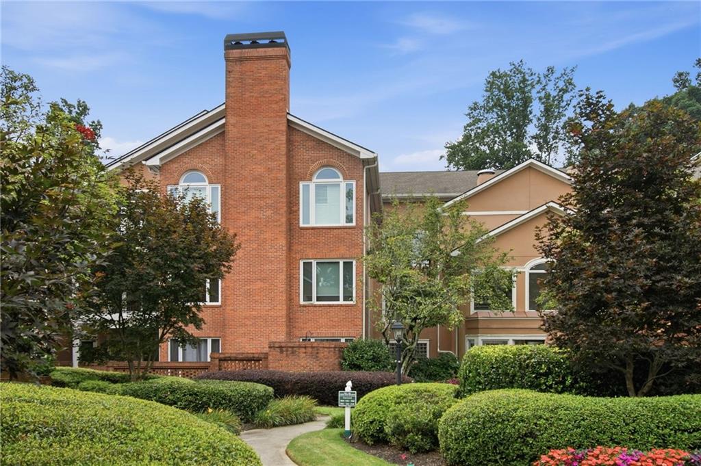 5350 Brooke Ridge Drive — photo