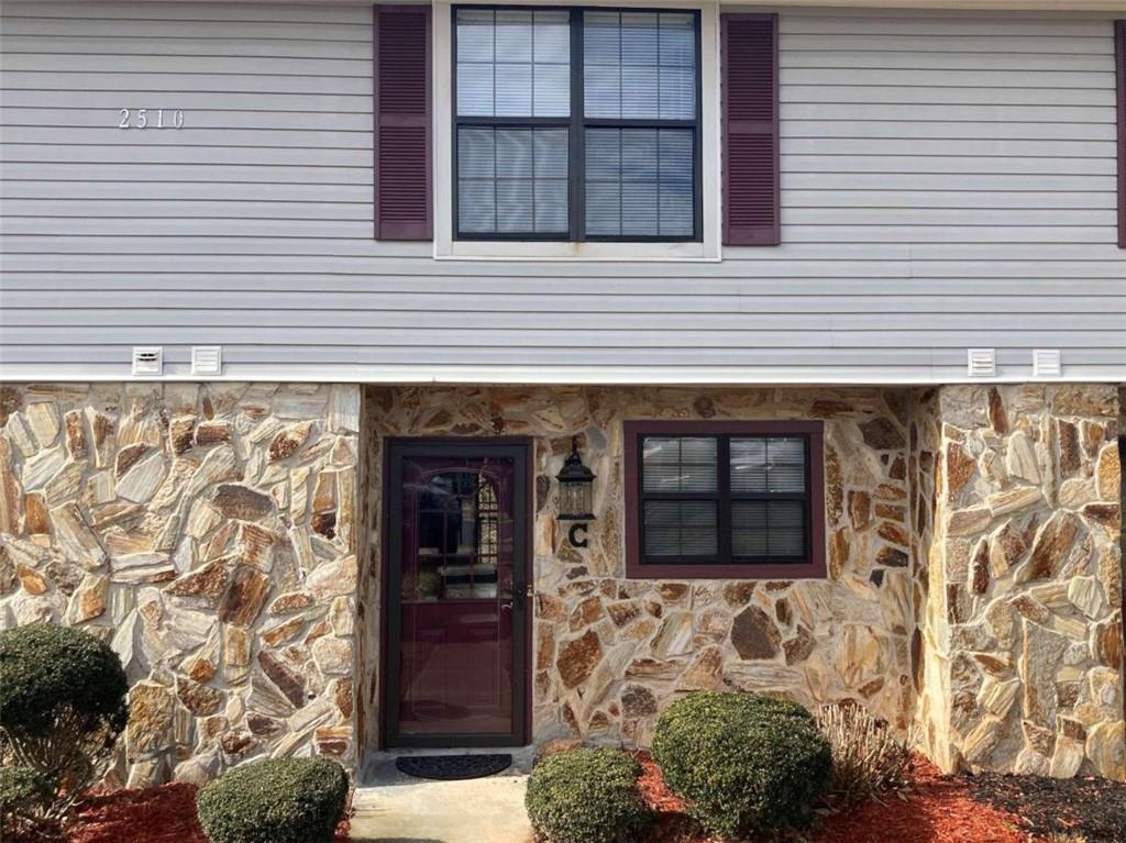 2510 Hidden Cove Court — photo