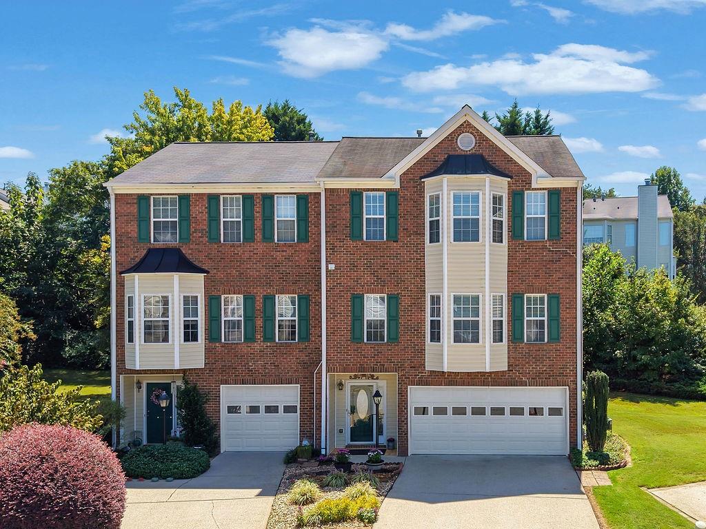 1532 Gathering Place — photo