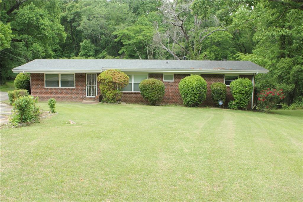 2295 Macon Drive SW — photo