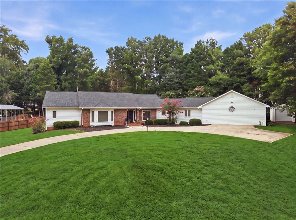 5235 Lanton Circle — photo
