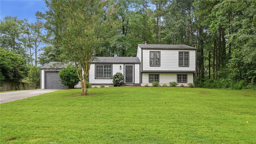 3569 Oak Knoll Drive — photo