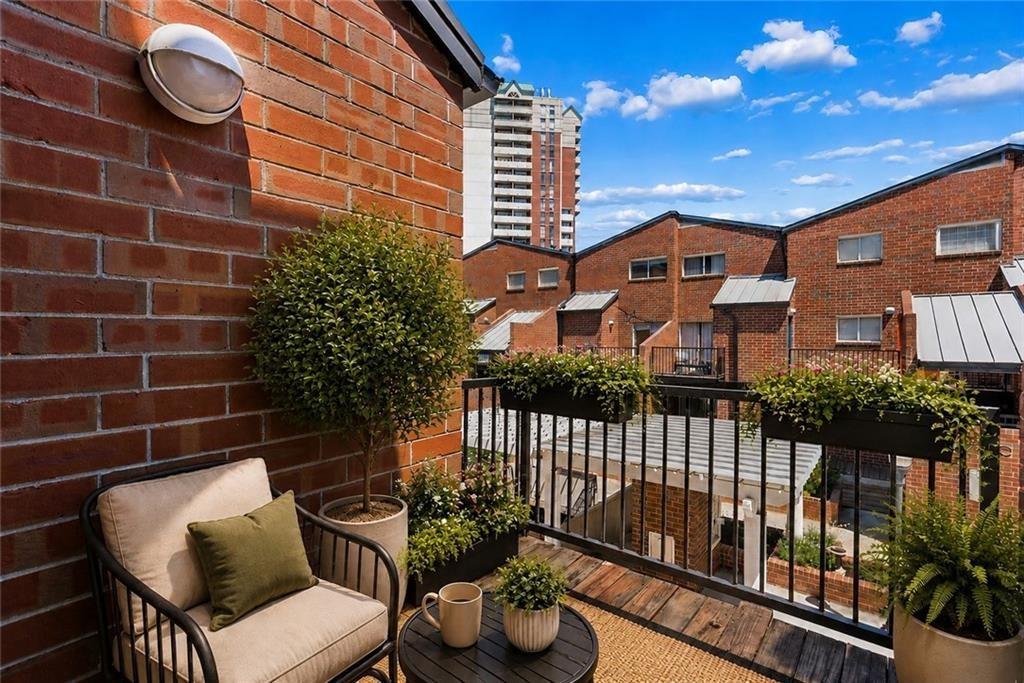 391 Ralph McGill Boulevard Unit H — photo