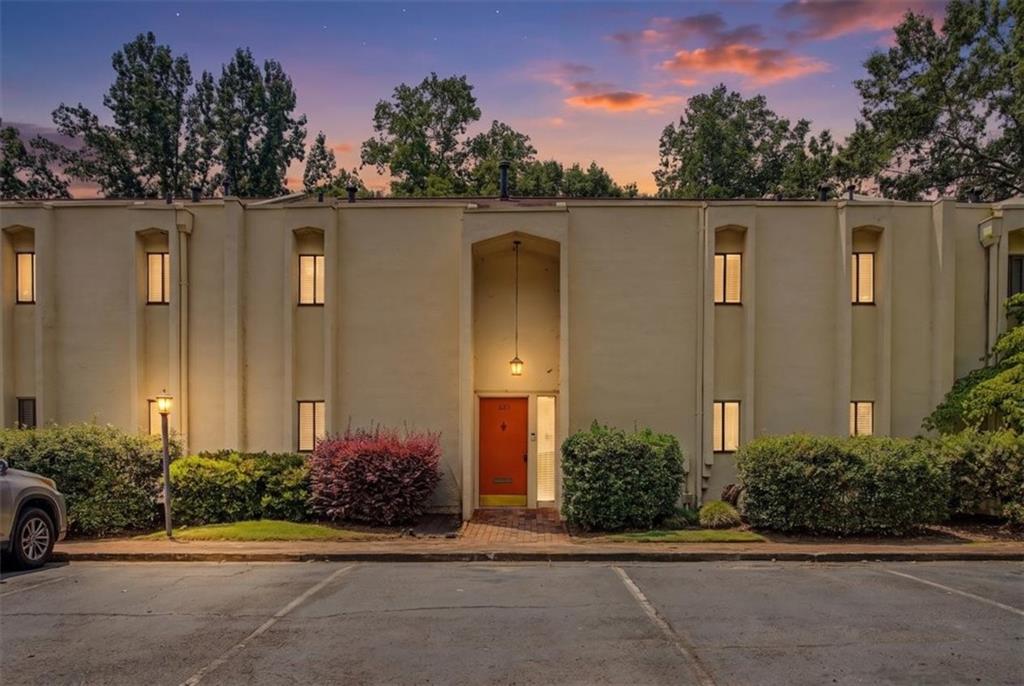 1323 S Ponce De Leon Avenue NE Unit 1323 — photo