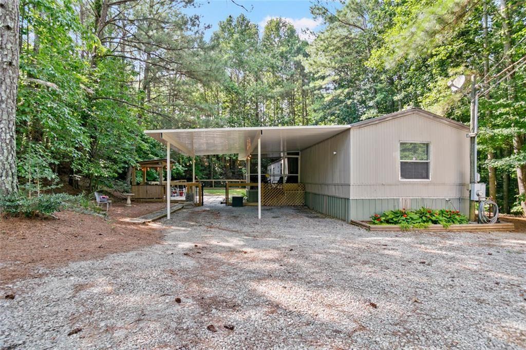 5002 Bee Tree Road SE — photo
