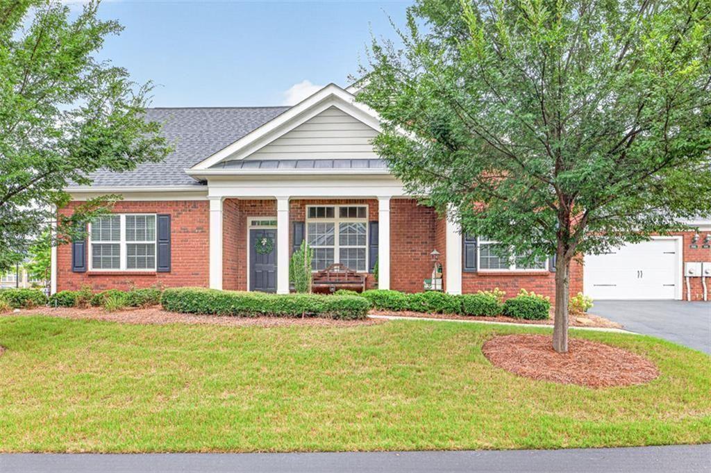 3581 Lindenridge Drive — photo