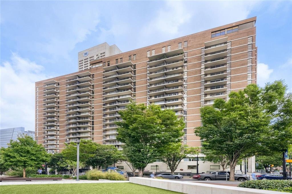 620 Peachtree Street NE Unit 1207 — photo