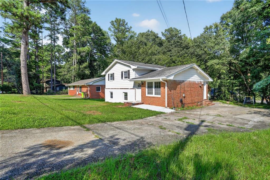 6464 Rabun Road, Morrow, GA 30260 — photo 2