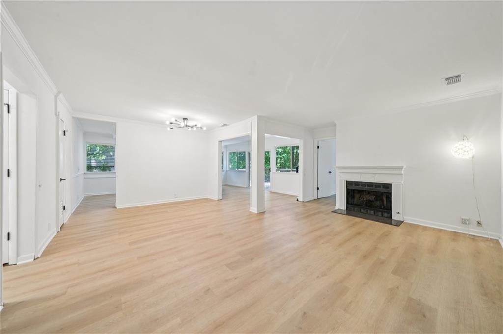 22 Dunwoody Springs Drive — photo
