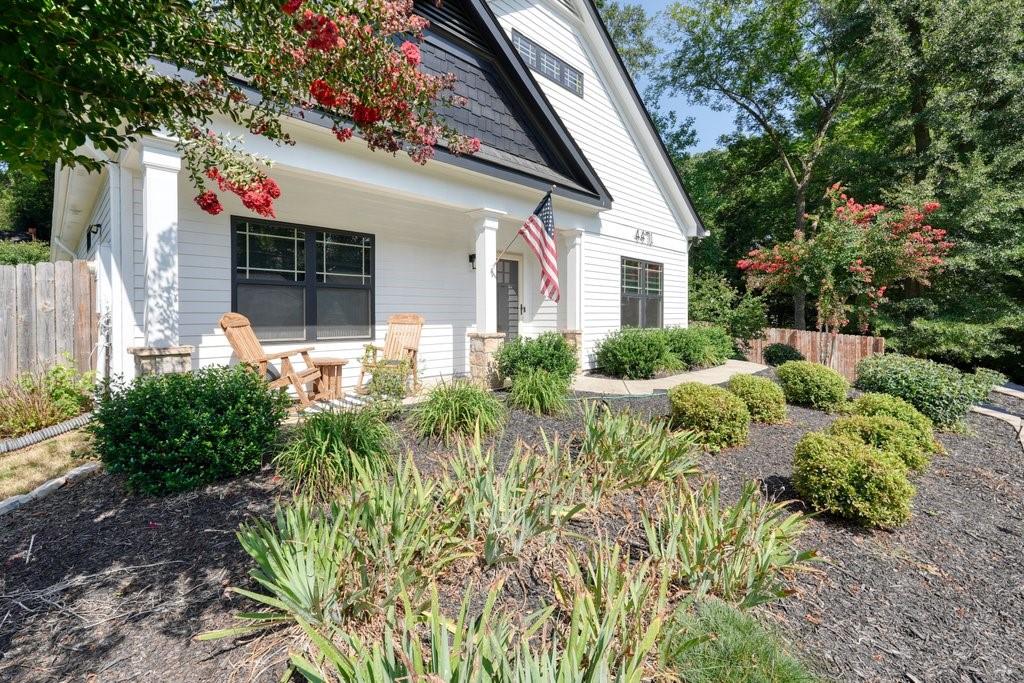 4471 Mclain Circle — photo