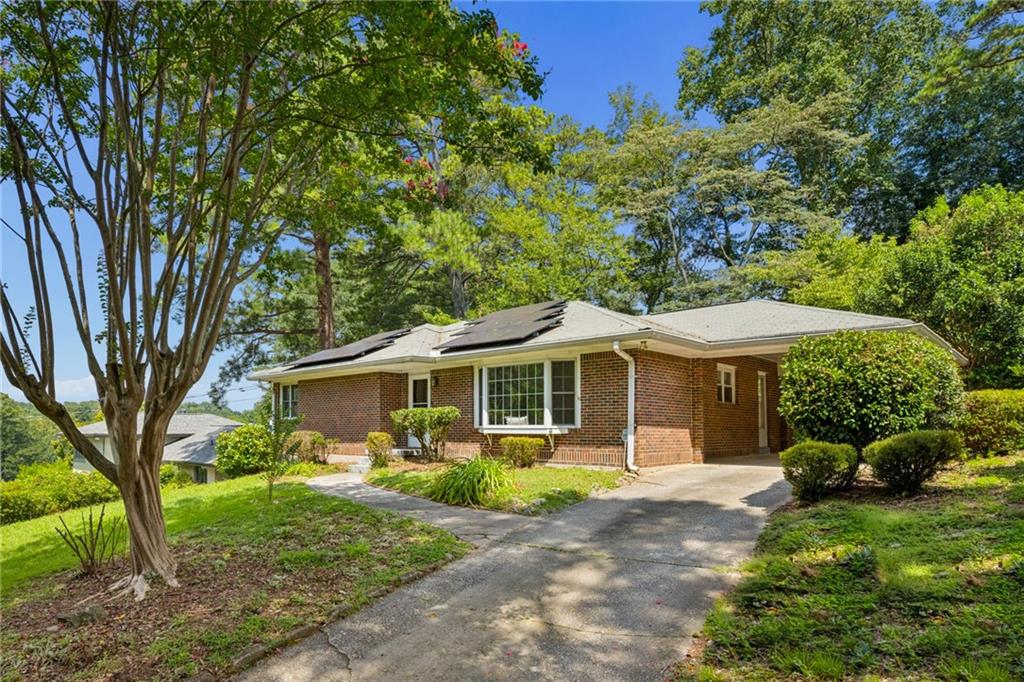 1232 Carol Lane NE — photo