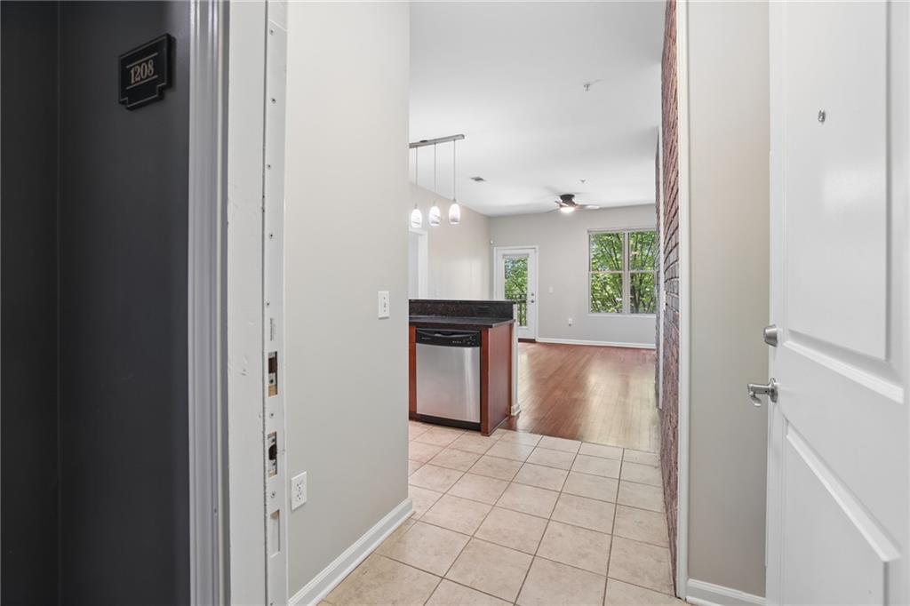 870 Mayson Turner Road NW Unit 1208 — photo