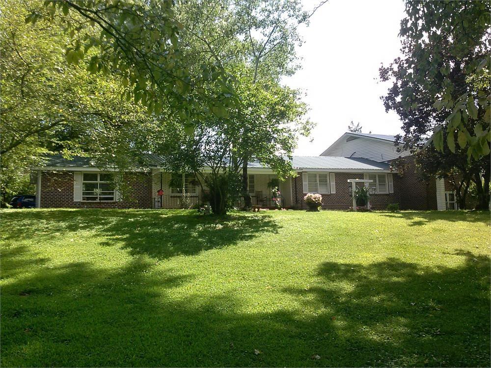 8122 Jefferson Drive — photo