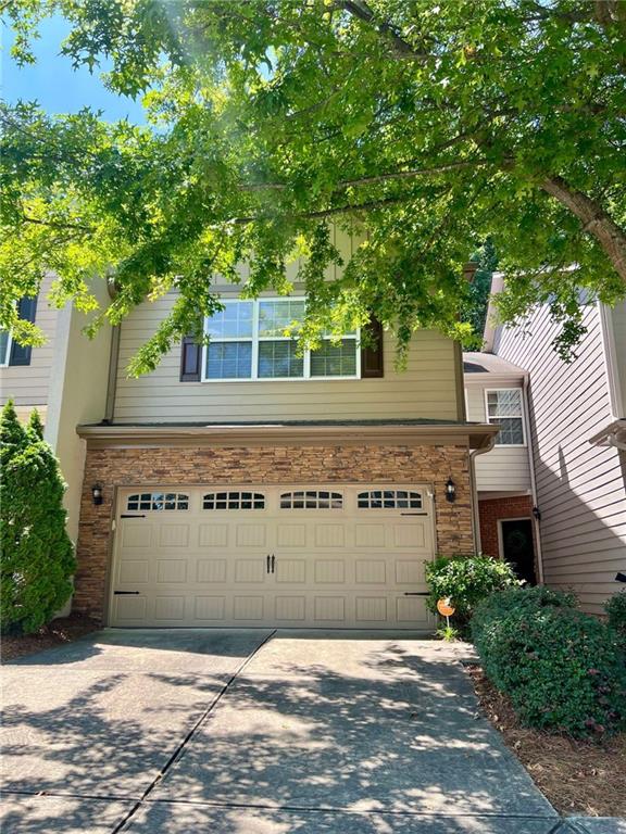3232 Brockenhurst Drive — photo