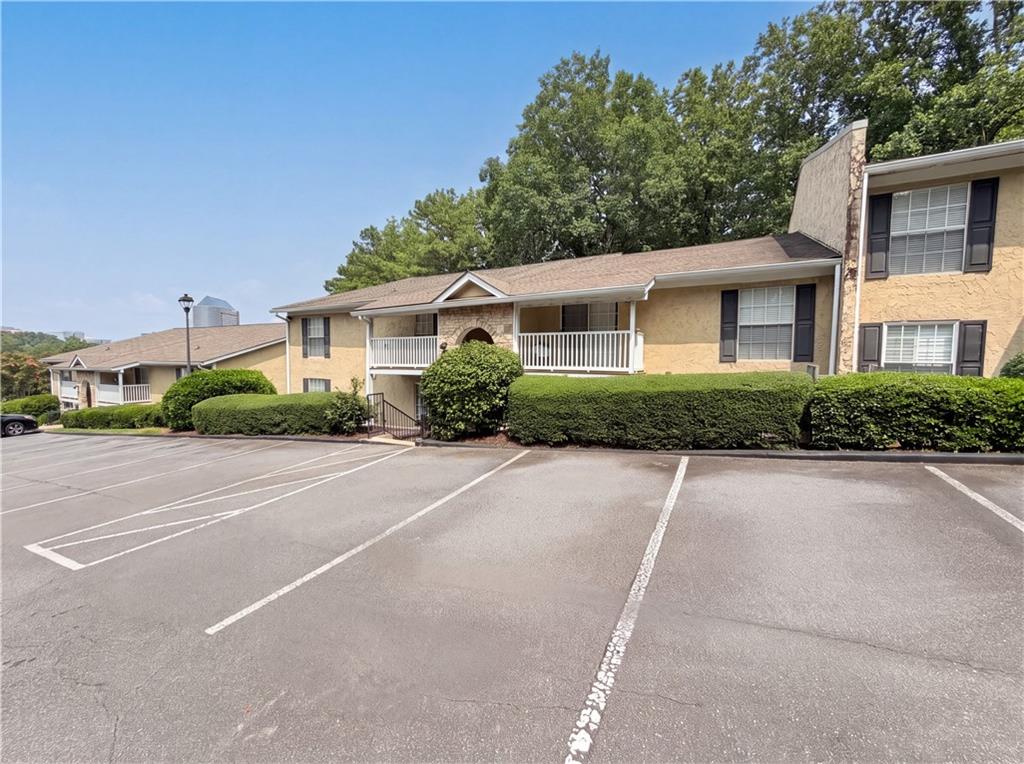 3175 Seven Pines Court Unit 204 — photo