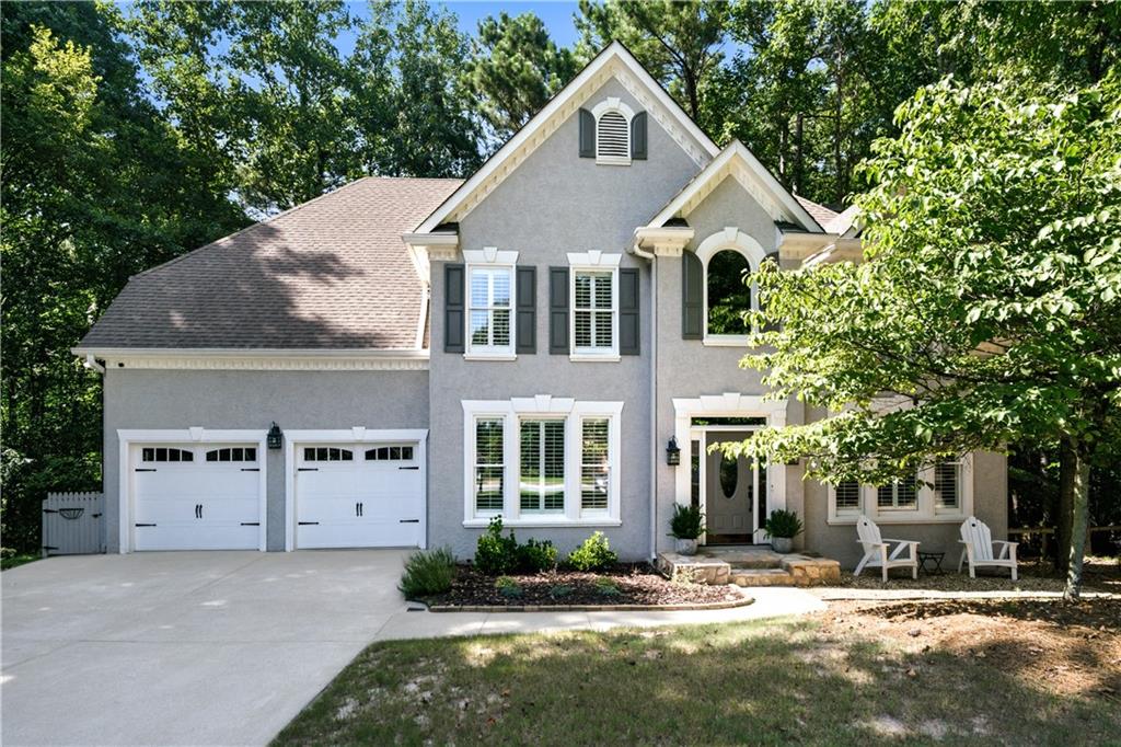 1053 Longwood Drive — photo