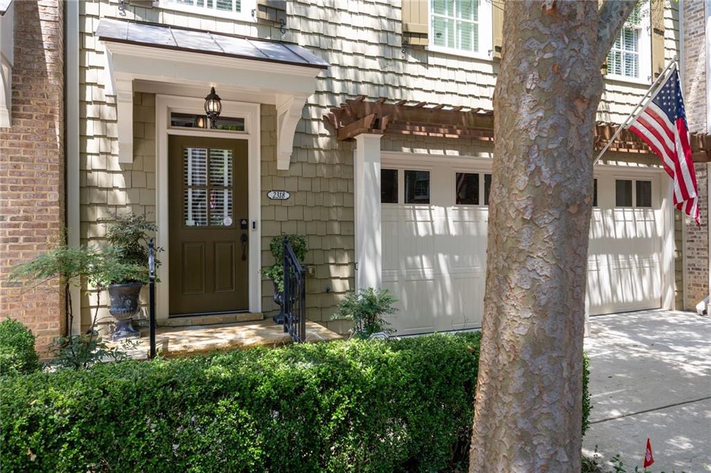 2318 Saint Davids Square NW Unit 14 — photo