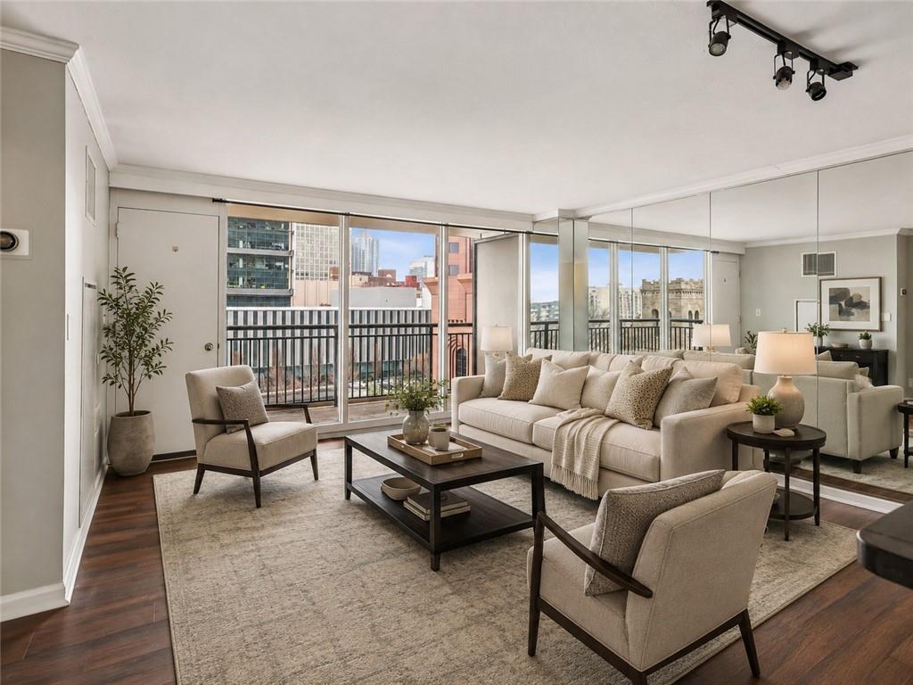 620 Peachtree Street NE Unit 706 — photo