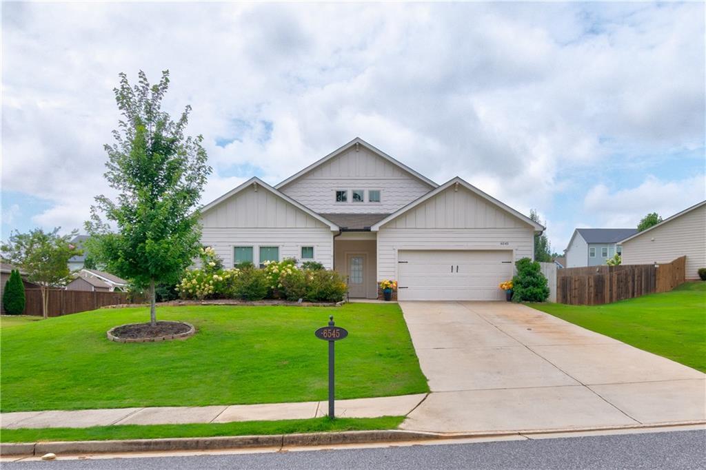 6545 Trailway Trace — photo