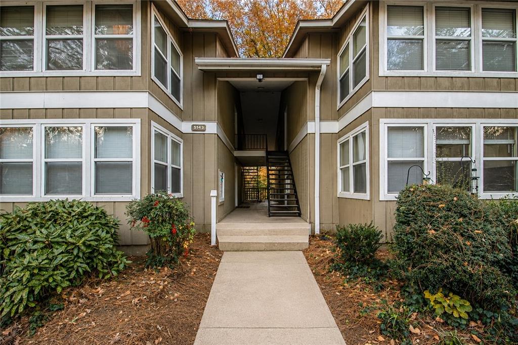 5143 Roswell Road Unit 8 — photo