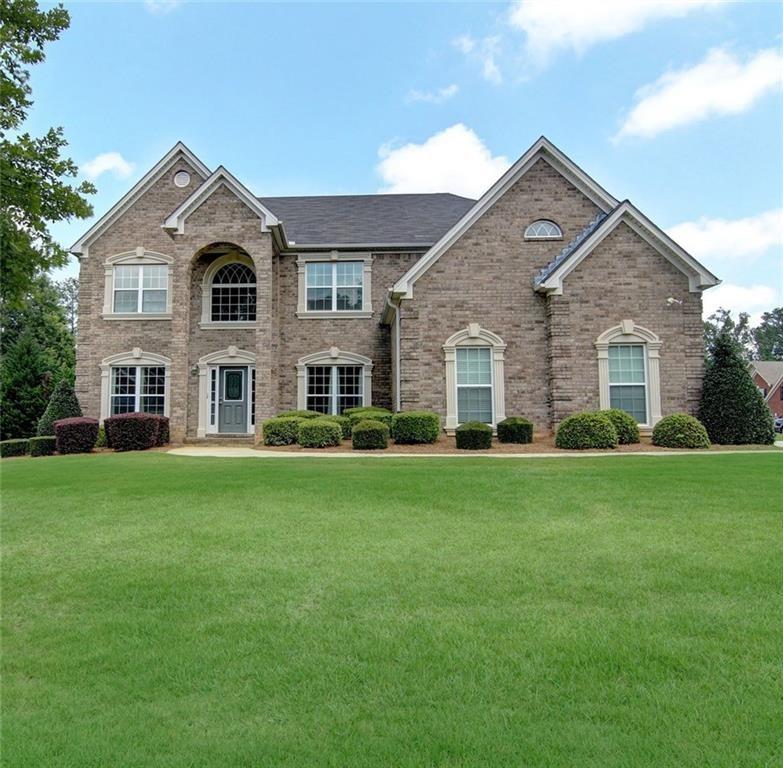 1900 Buford Court — photo