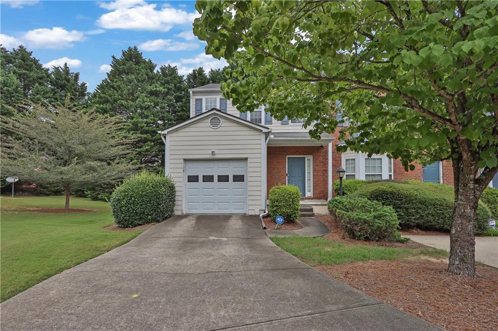 5252 Pinnacle Point Court — photo