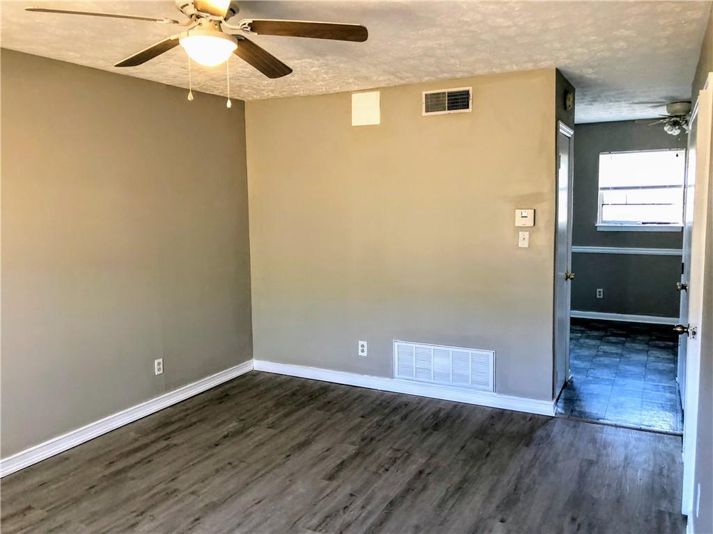 1235 Riverside Drive Unit F-5 — photo