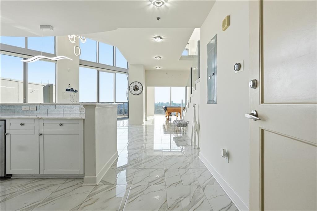 2795 Peachtree Road NE Unit 2604 — photo