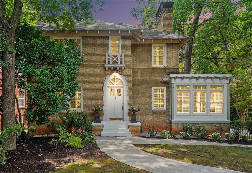 1180 Cameron Court NE — photo