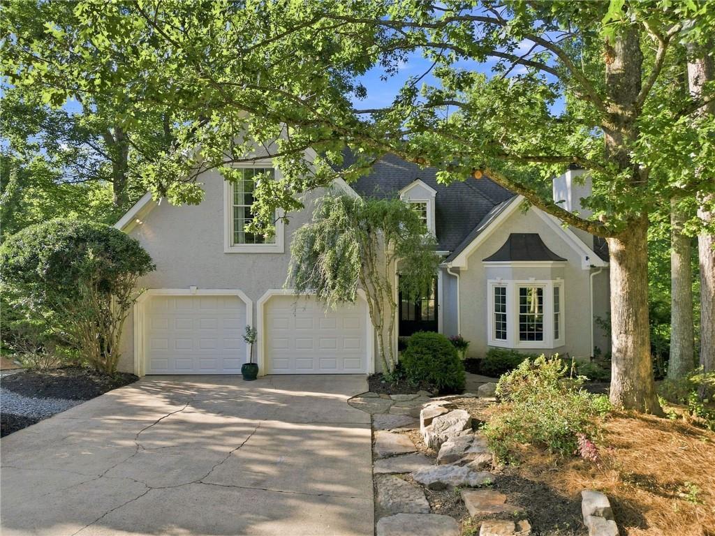 2040 Shallowford Park Manor — photo