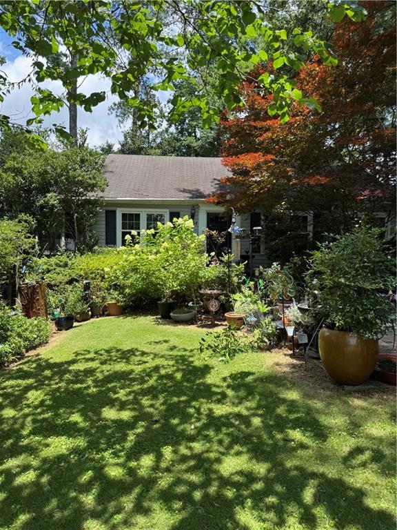 1154 Kingsley Circle NE — photo