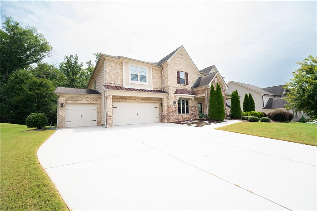 1451 Torrington Drive — photo