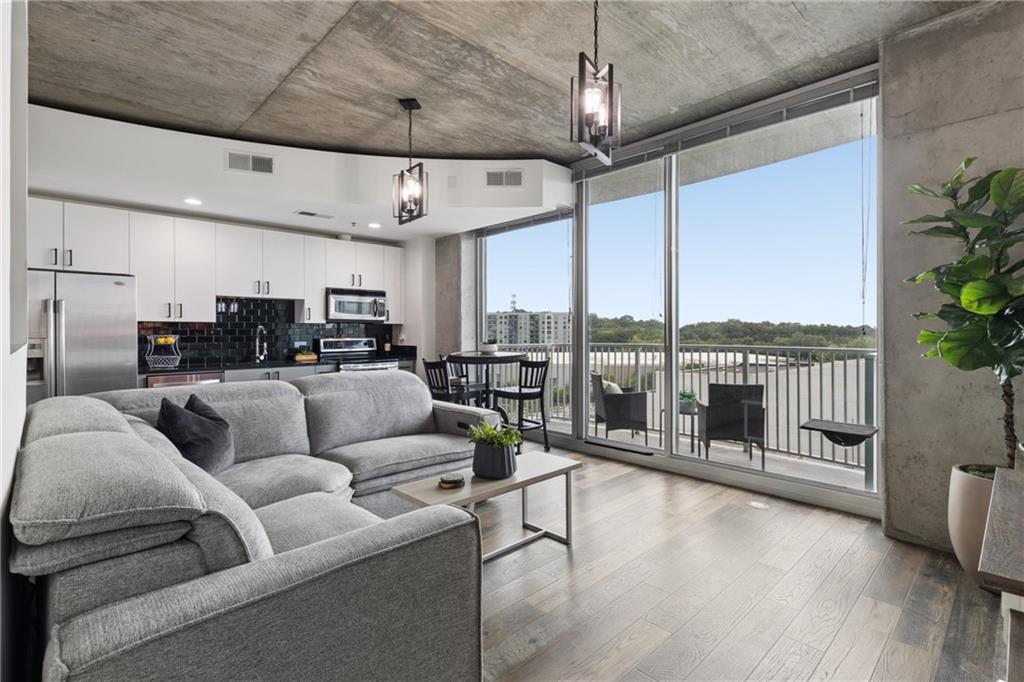 361 17th Street NW Unit 704 — photo