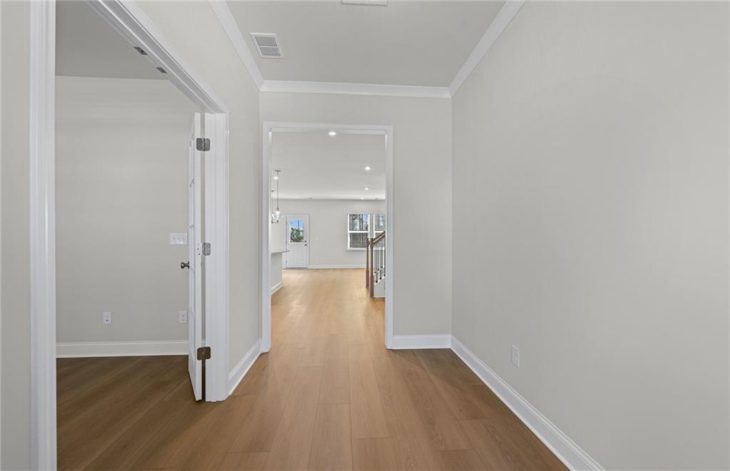 804 Oleander Court — photo