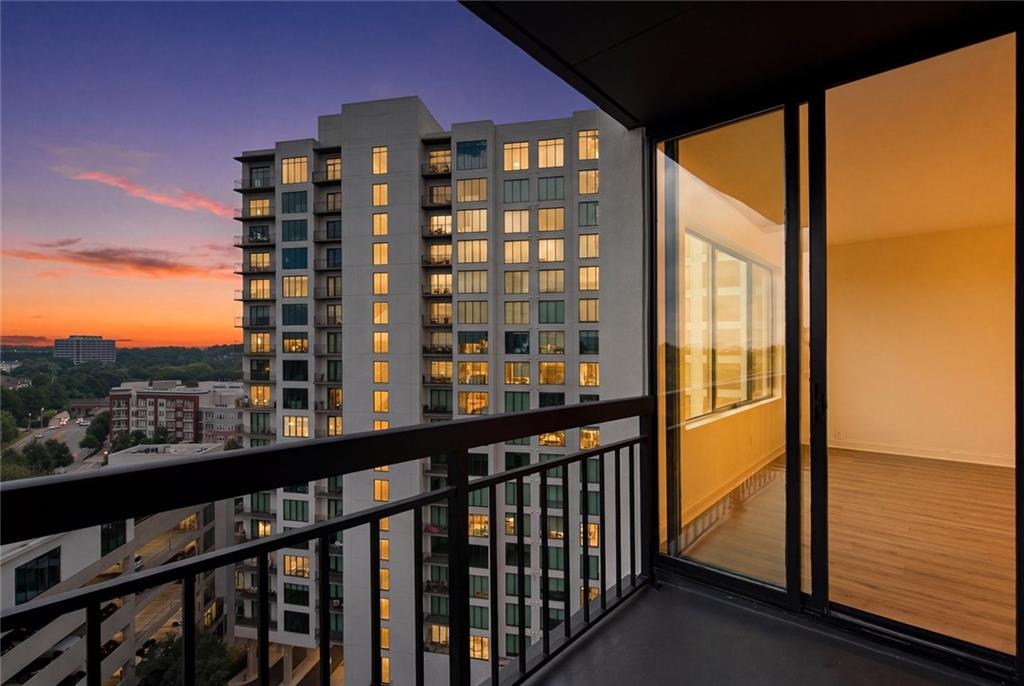 3481 Lakeside Drive NE Unit 1702 — photo
